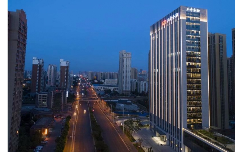 LA Audio榮登上市企業(yè)—正奇金融，  為其打造出色的會議擴(kuò)聲系統(tǒng)。